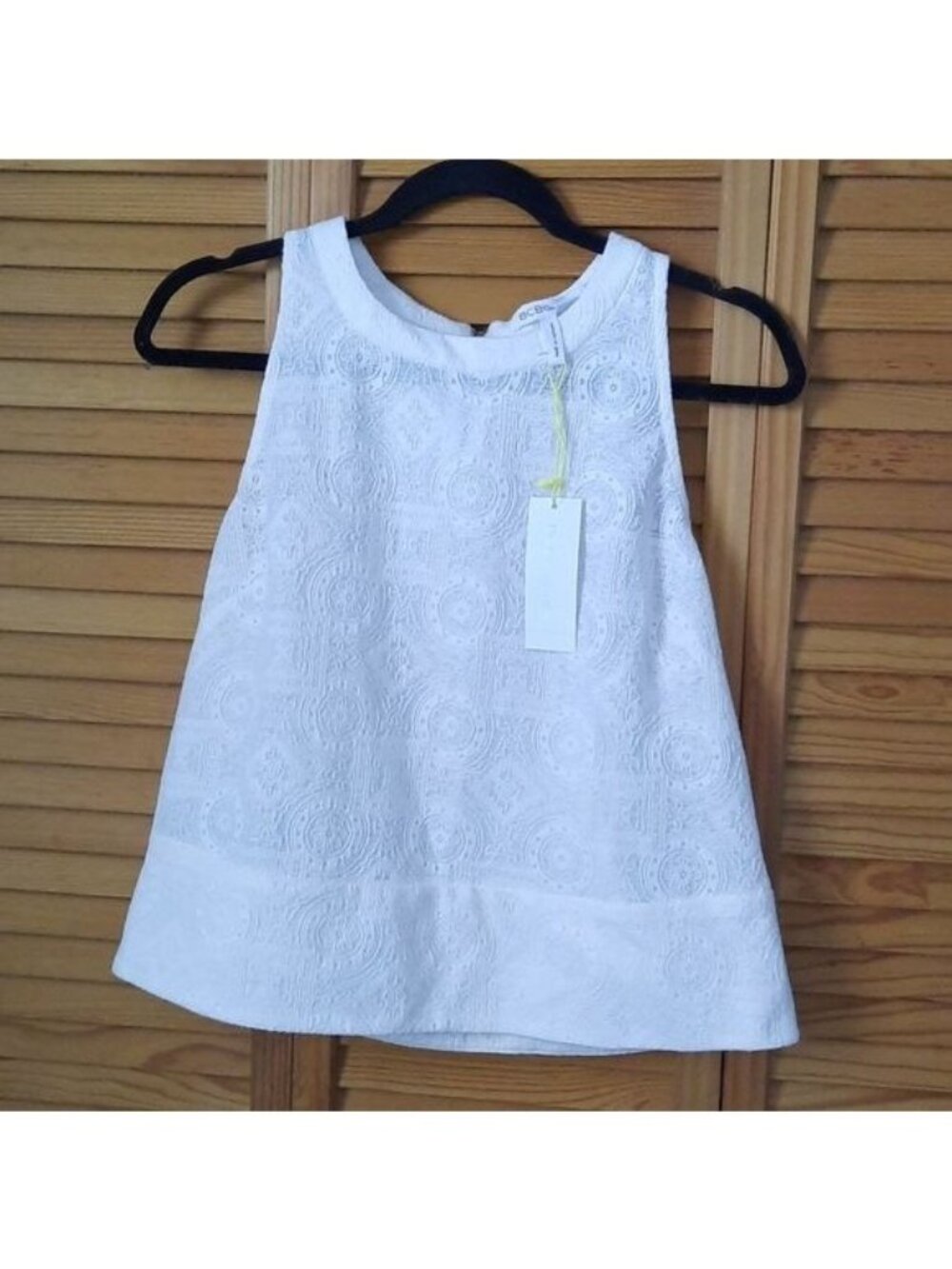 BCBGeneration cream Eyelet Sleeveless Tunic